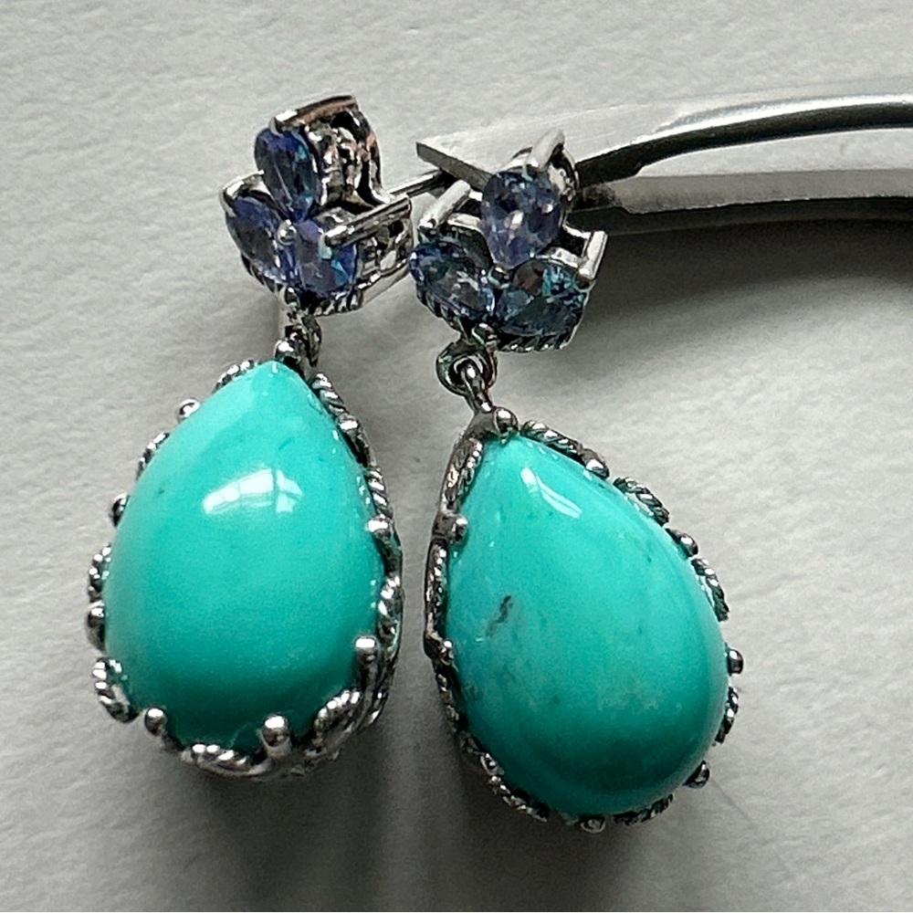 NEW 14 Karat Gold Filigree Tanzanite Cluster Turquoise Dangle Earrings